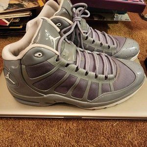 JORDAN PLAY IN THESE 2011 AIR JORDANS BRAND NEW